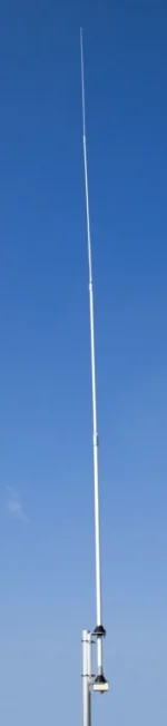 GPA-80F MOONRAKER ANTENA_5 MOONRAKER GPA-80F: ANTENA VERTICAL 80-6M EN FIBRA DE VIDRIO