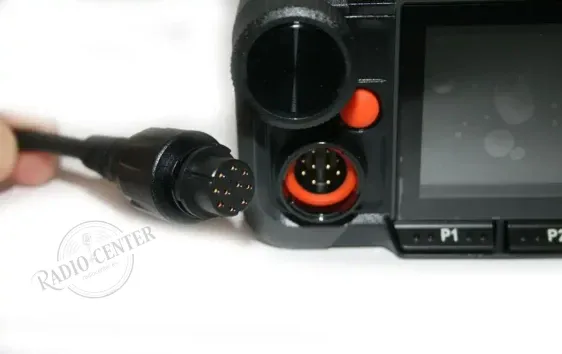 Hytera HM785HG BT V1 – Emisora móvil VHF DMR/Analógico, GPS y Bluetooth