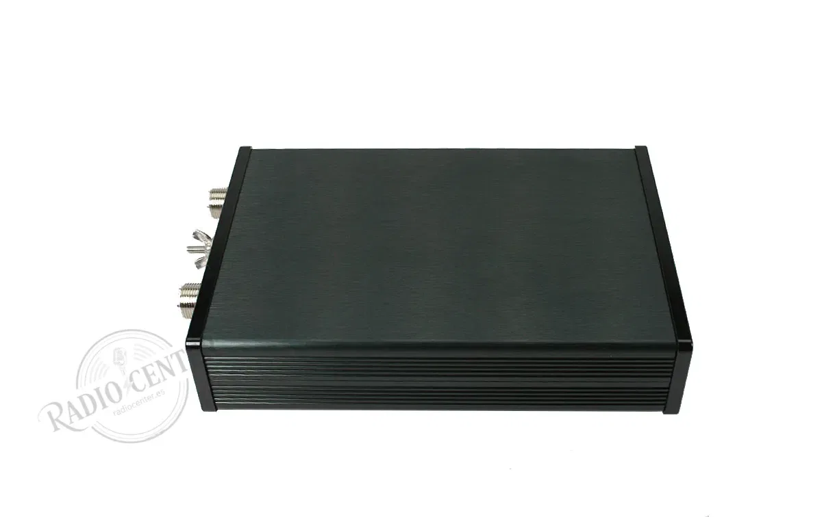 mat125e-08 MAT-125E ACOPLADOR AUTOMÁTICO UNIVERSAL HF CON BATERÍA