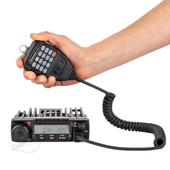 M6D DYNASCAN VHF_2 EMISORA MÓVIL VHF DYNASCAN M-6D-V 70W 200 CANALES