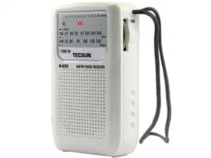 R233 TECSUN RADIO DE BOLSILLO