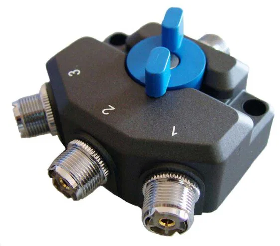 AV-SW3M CONMUTADOR COAXIAL 3 POSICIONES