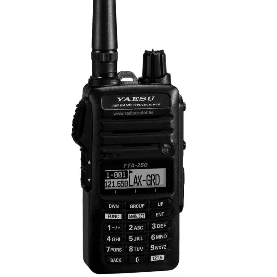 FTA-250L YAESU RADIO AERONÁUTICA