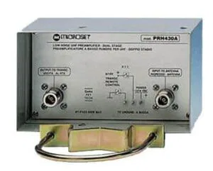 PRH-430 - Preamplificador de antena. Potencia: 500 W., para 430-440 MHz.