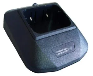 KTH100AP7395 - Cargador rápido para Motorola, tri-chemist (Ni-Cd/Ni-Mh/Li-Ion).