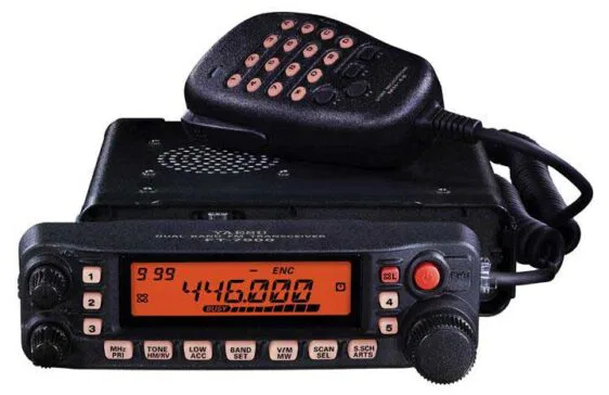 YAESU FT-7900E MOVIL VHF-UHF