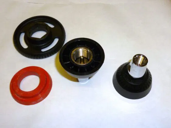 SIRIO MAG-3/8 BASE ADAPTADOR PL-259 Macho a 3/8