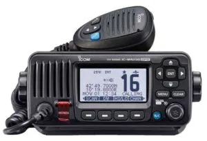 Icom IC-M423GE VHF Estanco con DSC y GPS