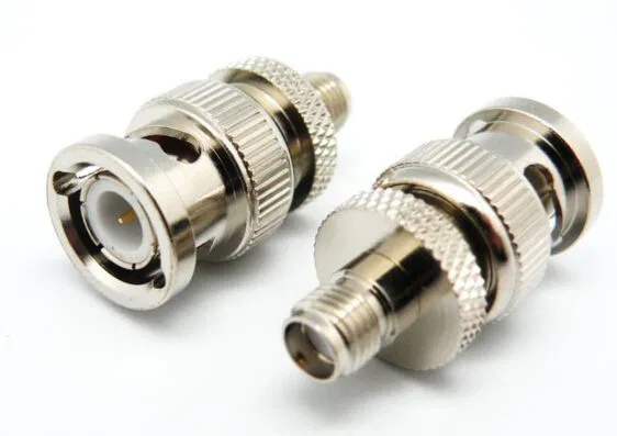 SMA HEMBRA / BNC MACHO