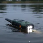 DYNASCAN F‑15 PAREJA WALKIES IP67 SUMERGIBLES PMR‑446 CON ACCESORIOS Y BOTÓN SOS