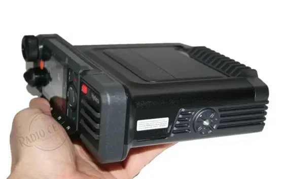 Hytera HM785HG BT V1 – Emisora móvil VHF DMR/Analógico, GPS y Bluetooth